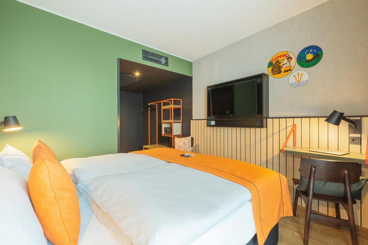 Holiday Inn - The Niu, Amity Potsdam By Ihg Exterior photo
